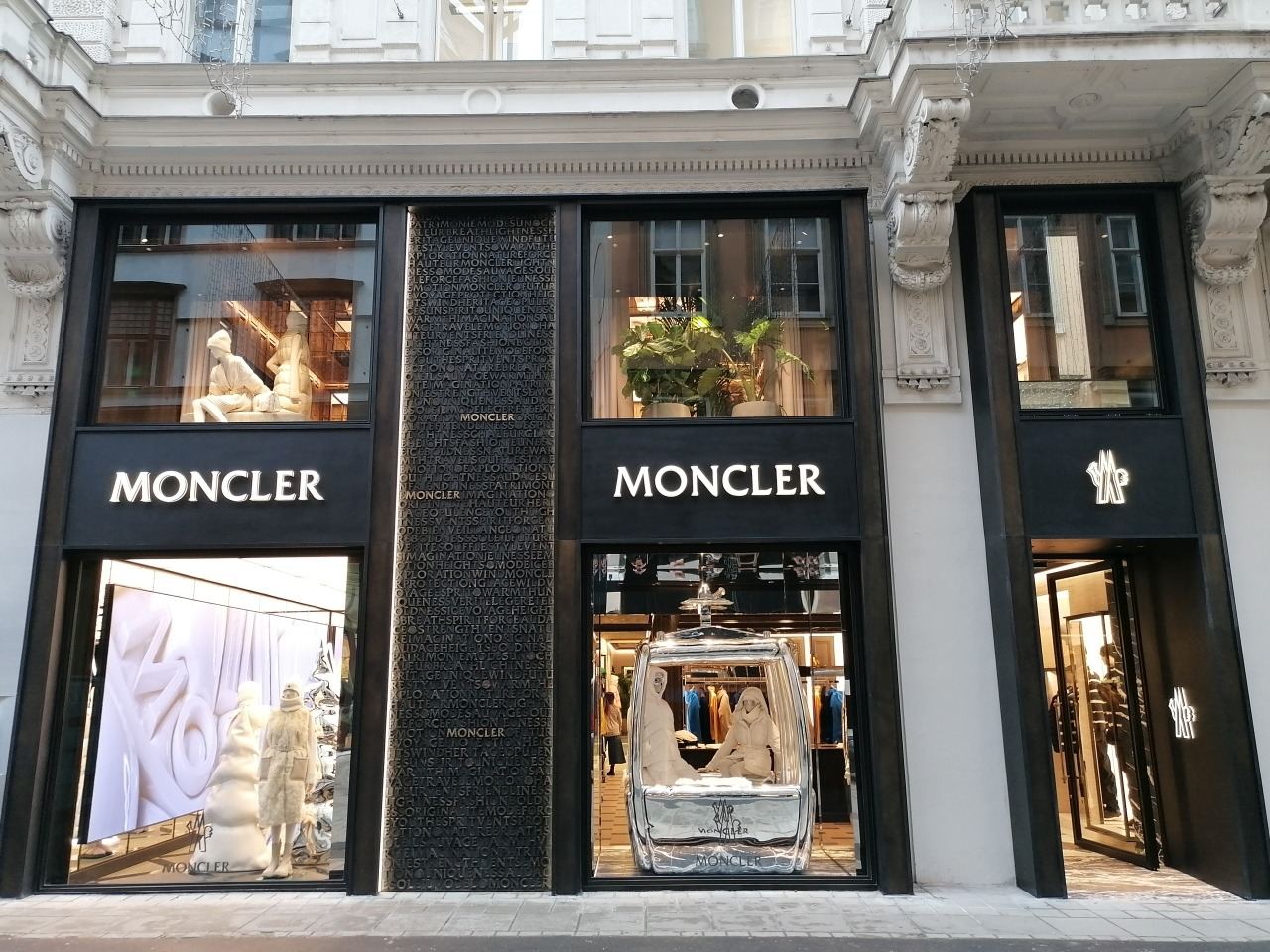 Moncler