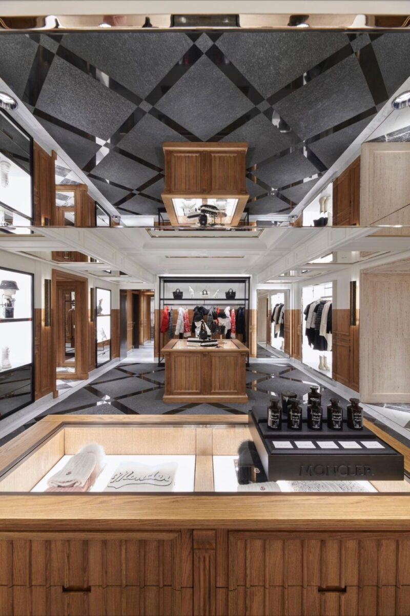 Moncler